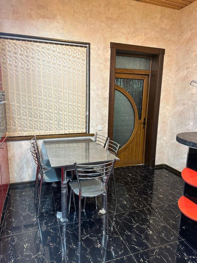 Palm Hostel Tasken Kültér fotó
